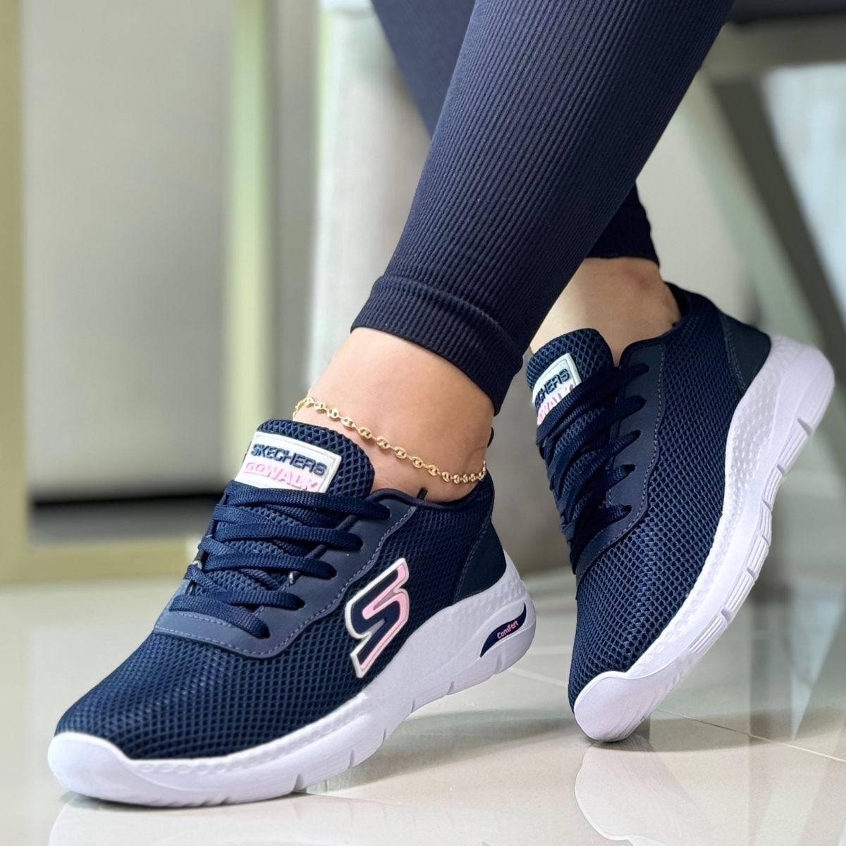 ZAPATILLAS ULTRA CONORT